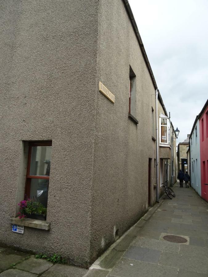 The Old Endie Hoose Kirkwall Orkney Buitenkant foto